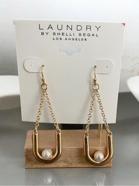 Gold Chain Pearl Drop Earrings